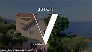 Bride eve has first-anal experience at hotel vixen Thumbnail