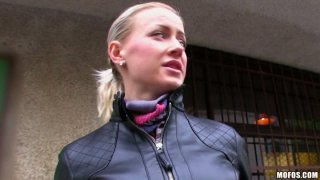 Long haired blondie Vicktoria sucks a cock in the block yard Thumbnail